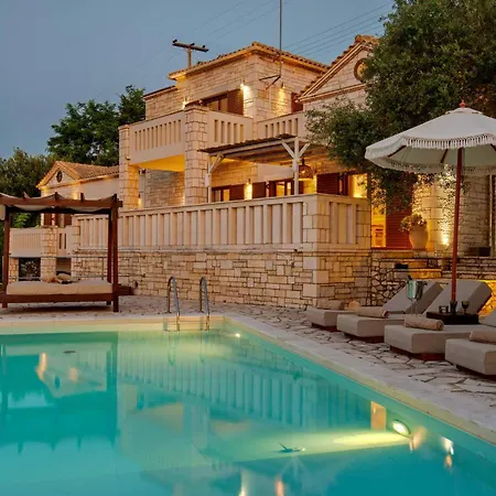 ヴィラ Ionia With Pool And Sea View