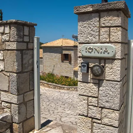 Ionia With Pool And Sea View *