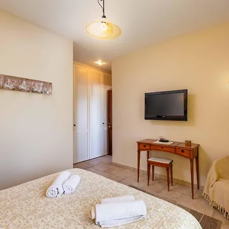 Ionia With Pool And Sea View Villa Gaios