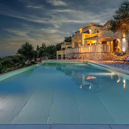 Ionia With Pool And Sea View *