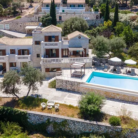 Villa Ionia With Pool And Sea View *