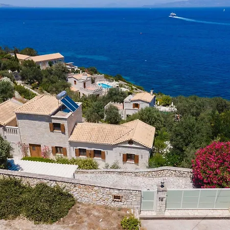 Ionia With Pool And Sea View